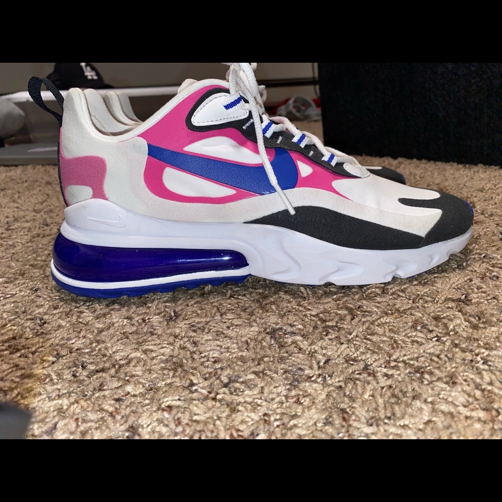 Nike 270 React - image 6